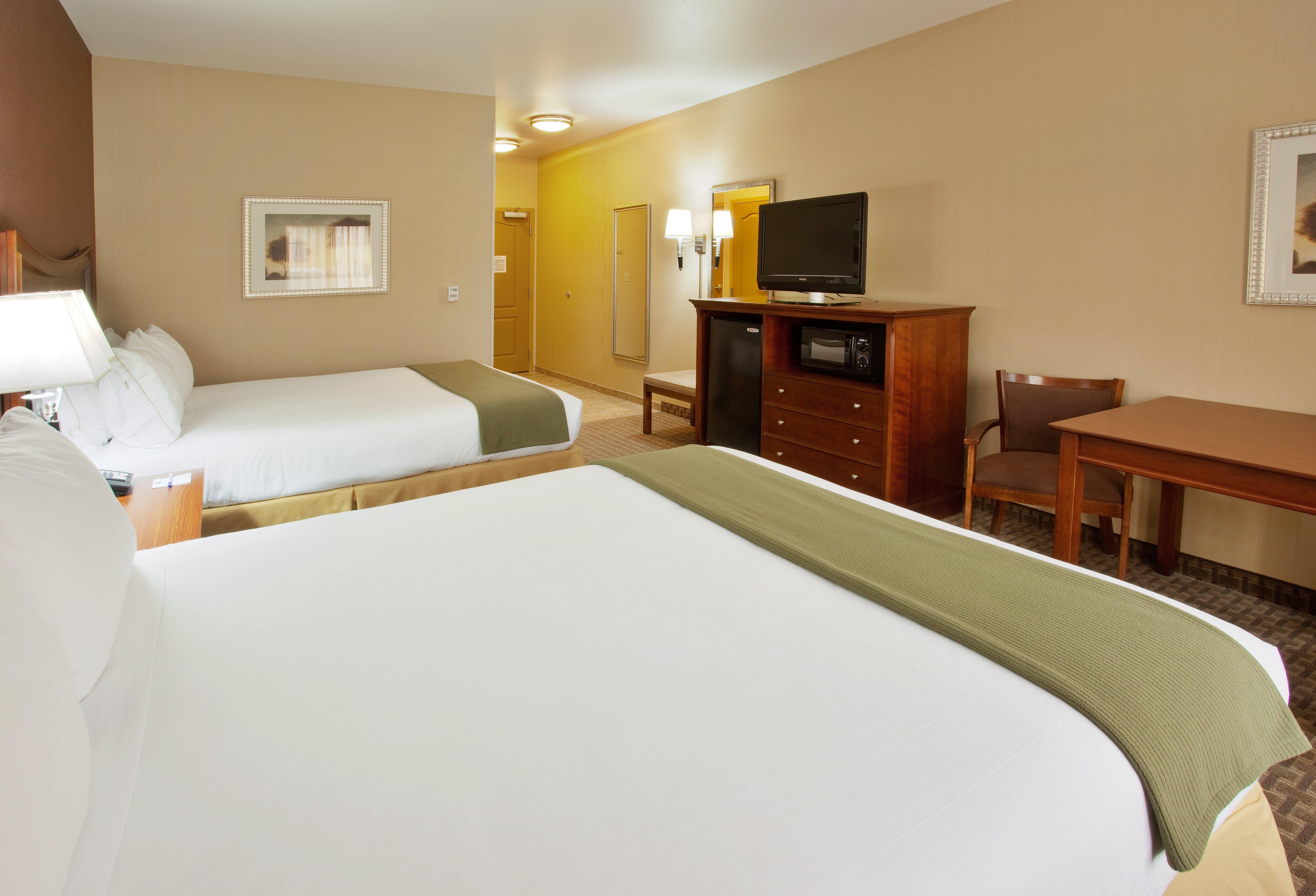Holiday Inn Express Hotel & Suites Willows By Ihg Room photo
